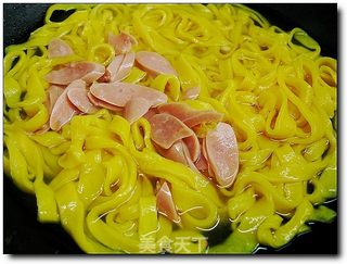 主食:胡萝卜面+莴笋面的做法步骤:10
