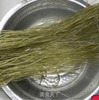 凉拌红薯粉条的做法步骤：1
