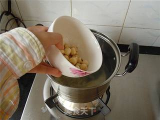 银耳莲子薏仁汤的做法步骤:8