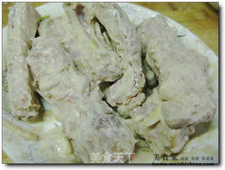 椒盐排骨的做法步骤:4