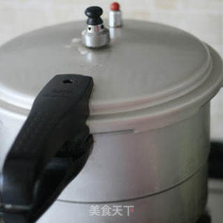土豆胡萝卜烧牛腩的做法步骤:8