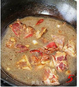 廉价的美味----鸡架炖土豆的做法步骤:5