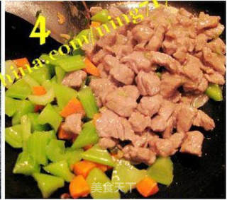 蚝油牛肉粒的做法步骤:4