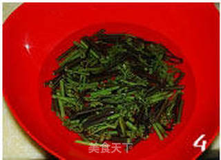蕨菜炒肉丝的做法步骤:4