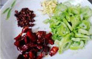 水煮肉片的做法步骤：1