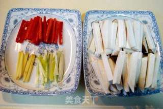 干煸蘑菇的做法步骤:2
