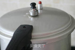 黄豆焖猪蹄的做法步骤:11