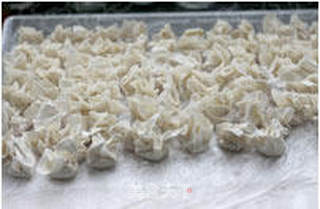 海鲜馄饨的做法步骤:3