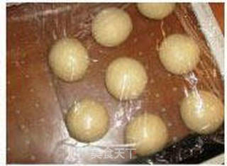 金牛角面包的做法步骤：7