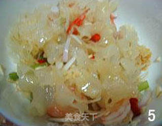 泰式鲜虾银耳沙拉的做法步骤:5