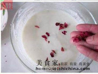 花香酸奶冰激凌的做法步骤:5