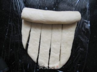 毛毛虫面包的做法步骤:8