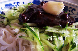 【炸酱面 我家新味道】----西马家常炸酱面的做法步骤：11