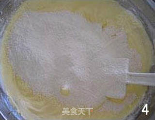椰香海绵蛋糕卷的做法步骤:6