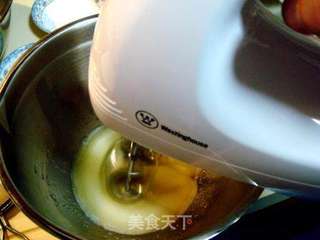 为世界杯宵夜制作美食《慕斯香蕉船冰淇淋》的做法步骤:4