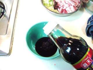 看世界杯吃家常饭《山东大锅饼、猪肉焖扁豆》的做法步骤:18
