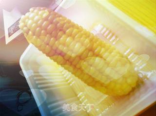 玉米小饼的做法步骤：1