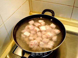 传统红烧肉的做法步骤:4