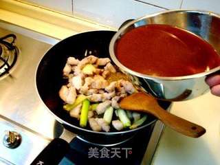 酱焖小肉&抻条子的做法步骤:20
