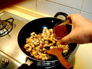 蘑菇豆干炸酱面的做法步骤:7