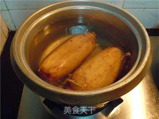 蜜汁桂花糯米藕的做法步骤:17