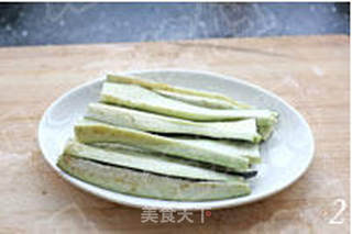 剁椒蒸茄子的做法步骤:2