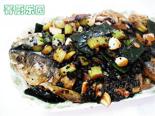 在家自己做健康豆豉烤鱼——豆豉炸鱼的做法步骤：18