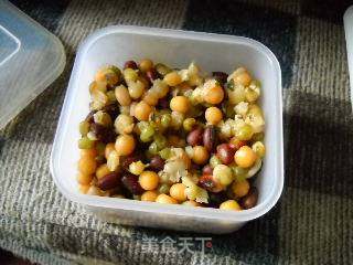 蜜豆冰蔬果糯米粥的做法步骤:7