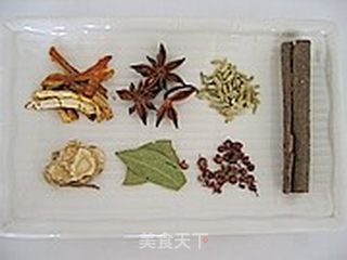 香卤豆皮拌豆苗的做法步骤：1