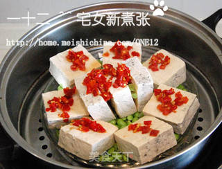 剁椒蒸毛豆臭豆腐的做法步骤:6