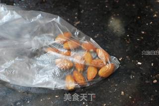 杏仁黑豆渣米粥的做法步骤:7