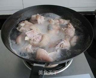 卤猪蹄的做法步骤:6