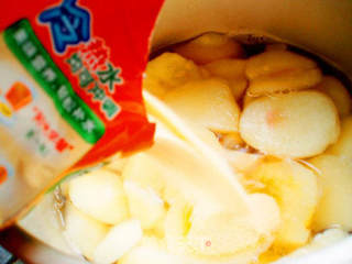 水蜜桃罐品的做法步骤:6