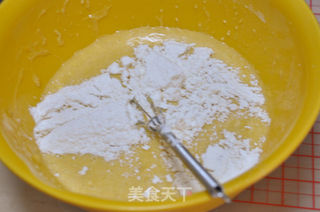 香蕉甜心戚风 无油版的做法步骤:8