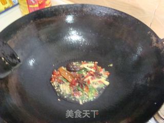 红烧黄豆猪蹄的做法步骤：4