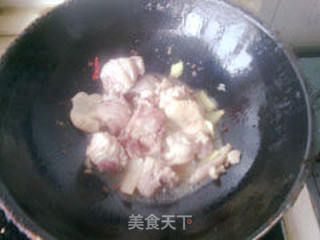 咖喱丸子鸡肉饭的做法步骤：2