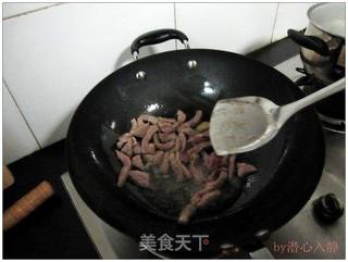 笋丝雪菜炒香干肉丝（徽菜做法）的做法步骤：2