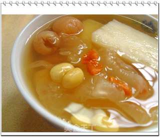 滋润养颜--山药枸杞糖水的做法步骤:4
