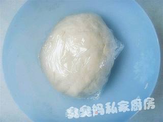 鲜虾披萨的做法步骤:4