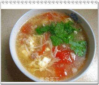 番茄金针菇肉末汤的做法步骤:7