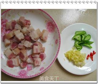 肥而不腻的红烧肉的做法步骤:3