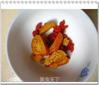 杜仲巴戟猪腰汤的做法步骤:4