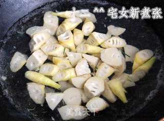 油焖春笋的做法步骤:3