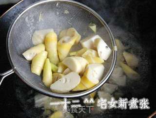 油焖春笋的做法步骤:4