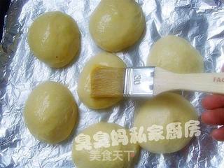 蜂蜜小面包的做法步骤:12