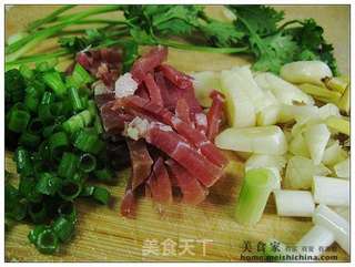红烧鳊鱼的做法步骤:2