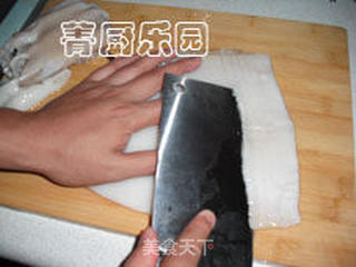 秋天餐桌上时令美食——彩椒韭菜花爆鱿鱼的做法步骤:12