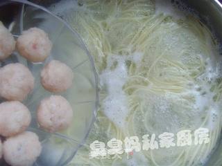 鱼丸面的做法步骤:6