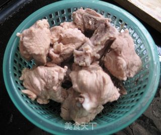苹果沙梨猪骨汤的做法步骤:4