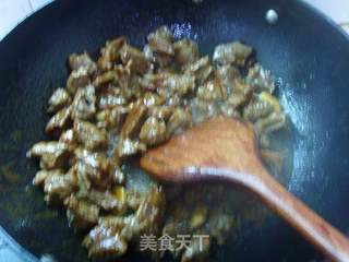 山寨广式焖牛腩的做法步骤：4
